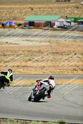 media/Apr-13-2025-TrackXperience (Sun) [[fb1ef998a6]]/Level 2 (Intermediate)/Turn 2 (Session 5)/